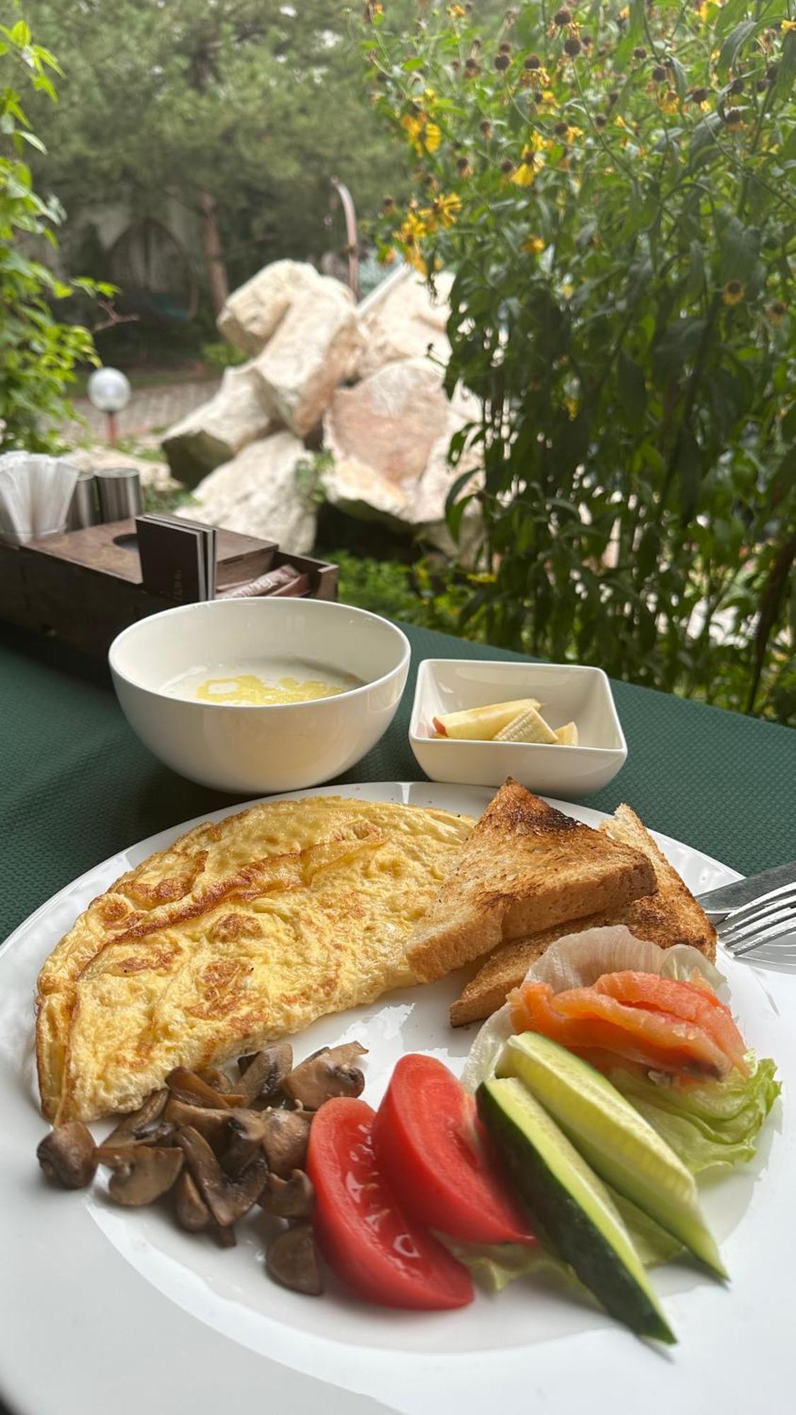 Baikhan 호텔 비슈케크 외부 사진